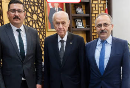 MHP Tokat’ta Bayrak Değişimi: Mustafa İpek Görevi Devrediyor, Gözler Zeki Kurt’ta