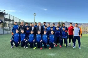 tokatin-sampiyon-genclerine-anlamli-surpriz-basarilari-hediyeyle-taclandirildi